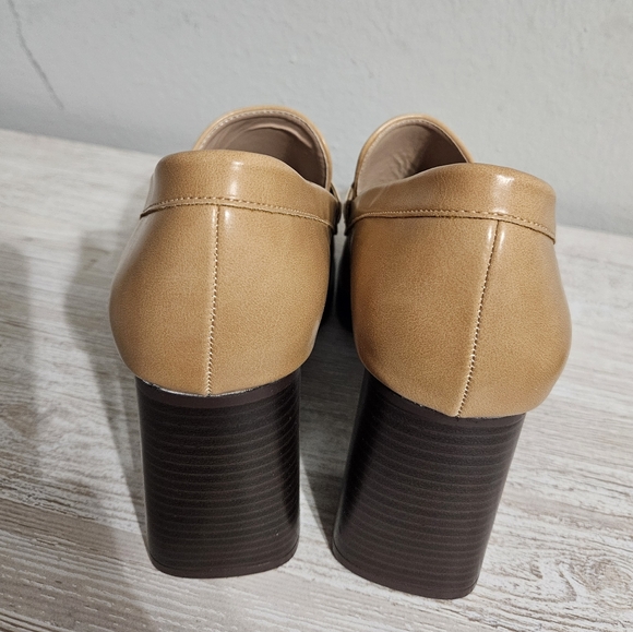 JOURNEE COLLECTION SIZE 8 EZZEY PUMP - Picture 6 of 12